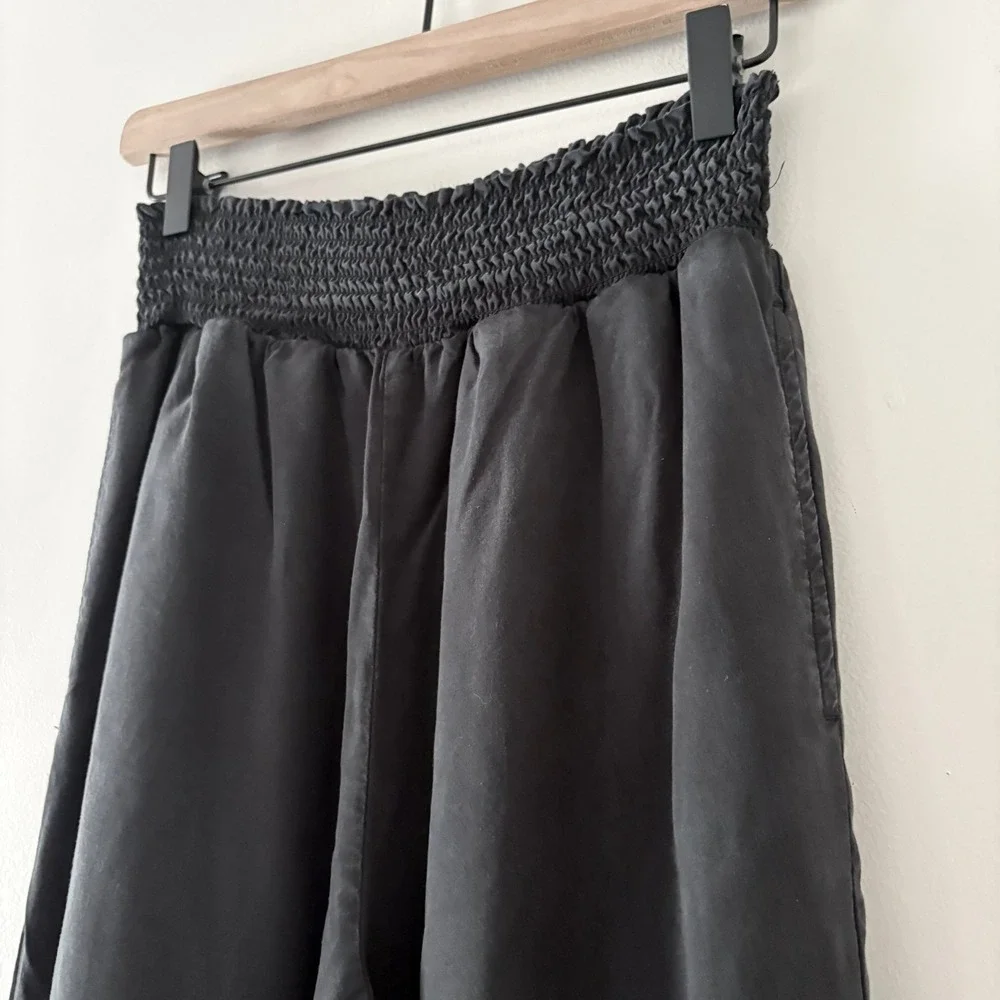 Bella Dahl Smocked Waist Wide Leg Pant Size S Vintage Black Tencel Relaxed Boho
